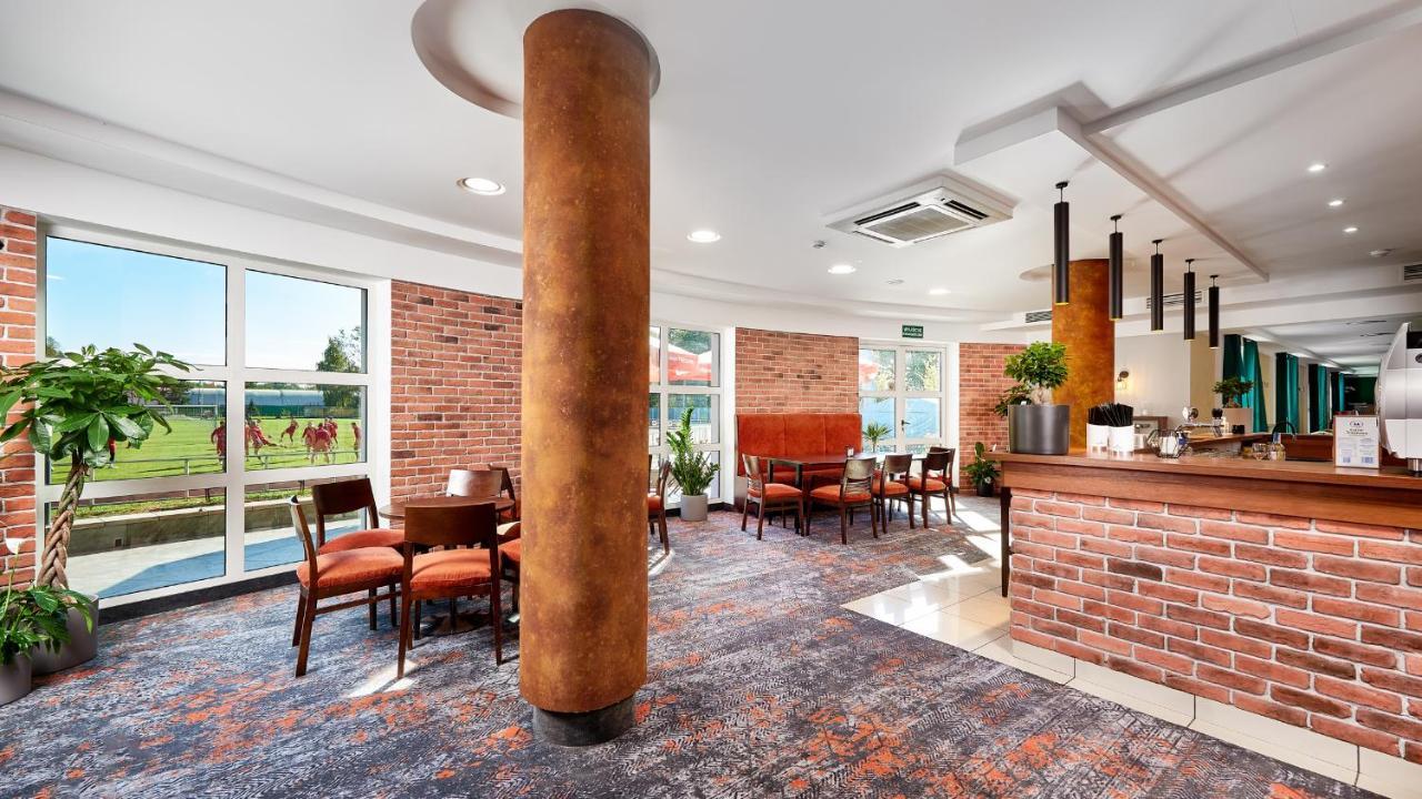 Hotel Anton By Dns Pruszkow Luaran gambar